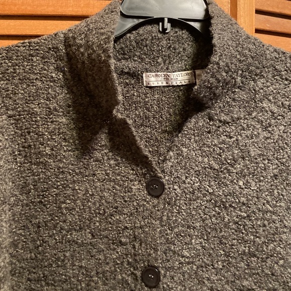 Carolyn Taylor Essentials Grey Poodle Knit Cardigan - Picture 3 of 12